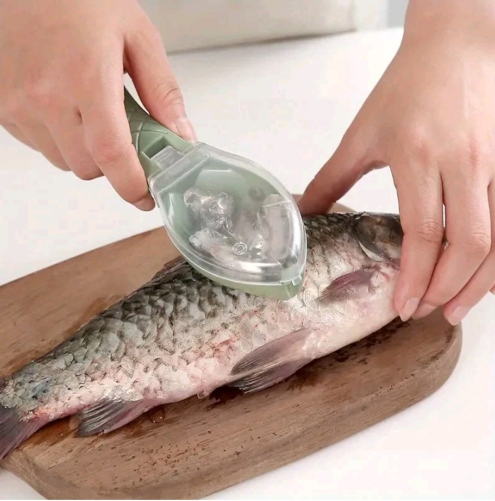 Green Fish Scale Remover Tool